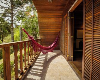 Velinn Hotel Fazenda Fonte Das Hortênsias - Santo Antônio do Pinhal - Балкон