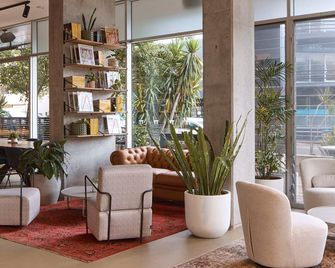 Hotel Totto Wollongong - Wollongong - Salon