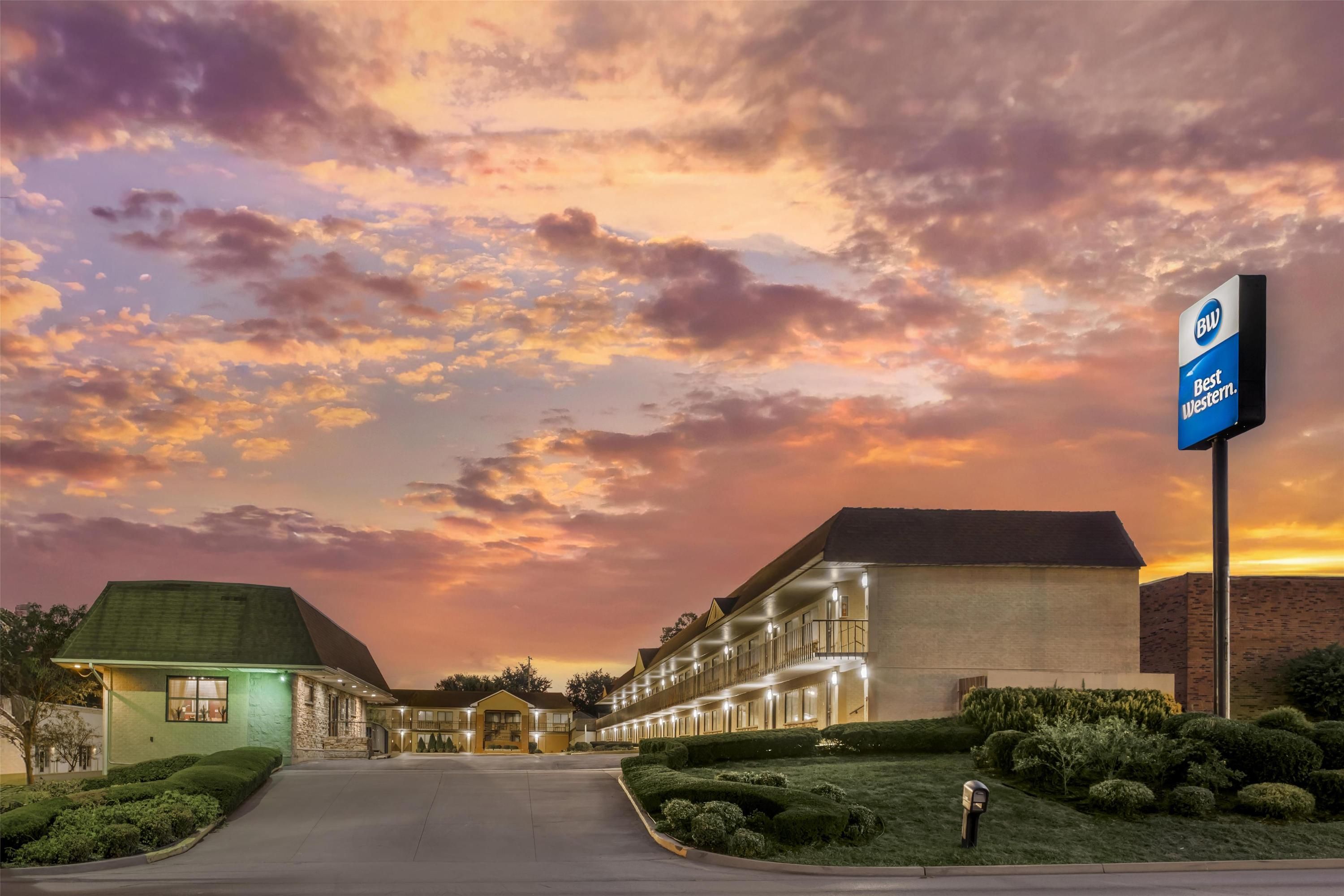 Best Western Winchester Hotel - Winchester - Budova