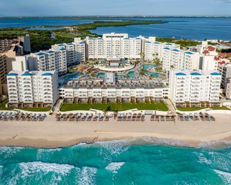 Hilton Cancun Mar Caribe - קנקון - בניין