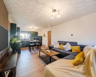Stylish urban escape with free parking in Manchester - Mánchester - Pasillo