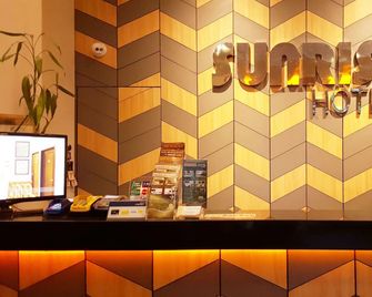 Sunrise Hotel Jogja - Depok - Recepción