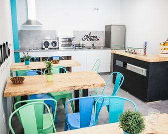 奧哈納塔里法飯店 - 塔里法 - 自助餐