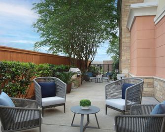 Homewood Suites by Hilton Houston Stafford Sugar Land - Stafford - Patio