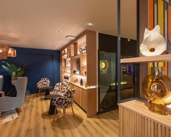 هوتل كامبانيل ريمز سنتر - كاثيدرال - رانس - بار