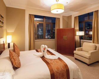 Broadway Mansions Hotel - On the bund - Shanghai - Sovrum