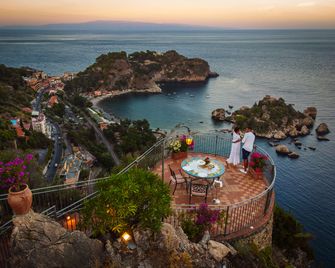 Grand Hotel San Pietro Taormina - Preferred Hotels & Resorts - Taormina - Patio