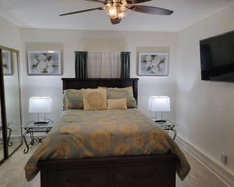 Close To Downtown La, Sofi Stadium & The Forum - לוס אנג'לס - חדר שינה