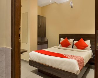OYO 9957 Hotel Terminus Square - מומבאי - חדר שינה