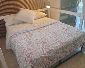 Mini House 25m2 - Barcelona - Bedroom