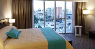 Days Inn & Suites by Wyndham La Plata - La Plata - Bedroom