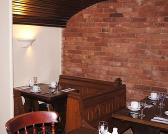 Castle Hotel - Tamworth - Restaurant
