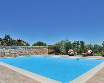 Apartments Bozena - Biograd na Moru - Pool