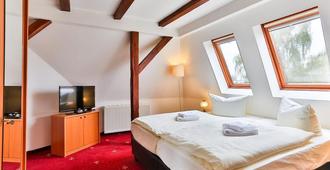 Hotel & Pension Villa Camenz - Güstrow - Camera da letto