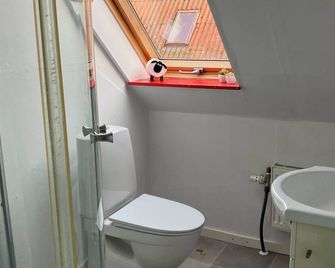 Tante Jannis Sommerpension - Bogense - Bagno