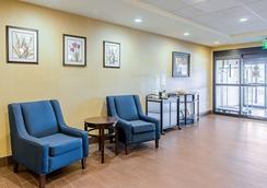 Comfort Suites 86 1 2 1 Wytheville Hotel Deals Reviews