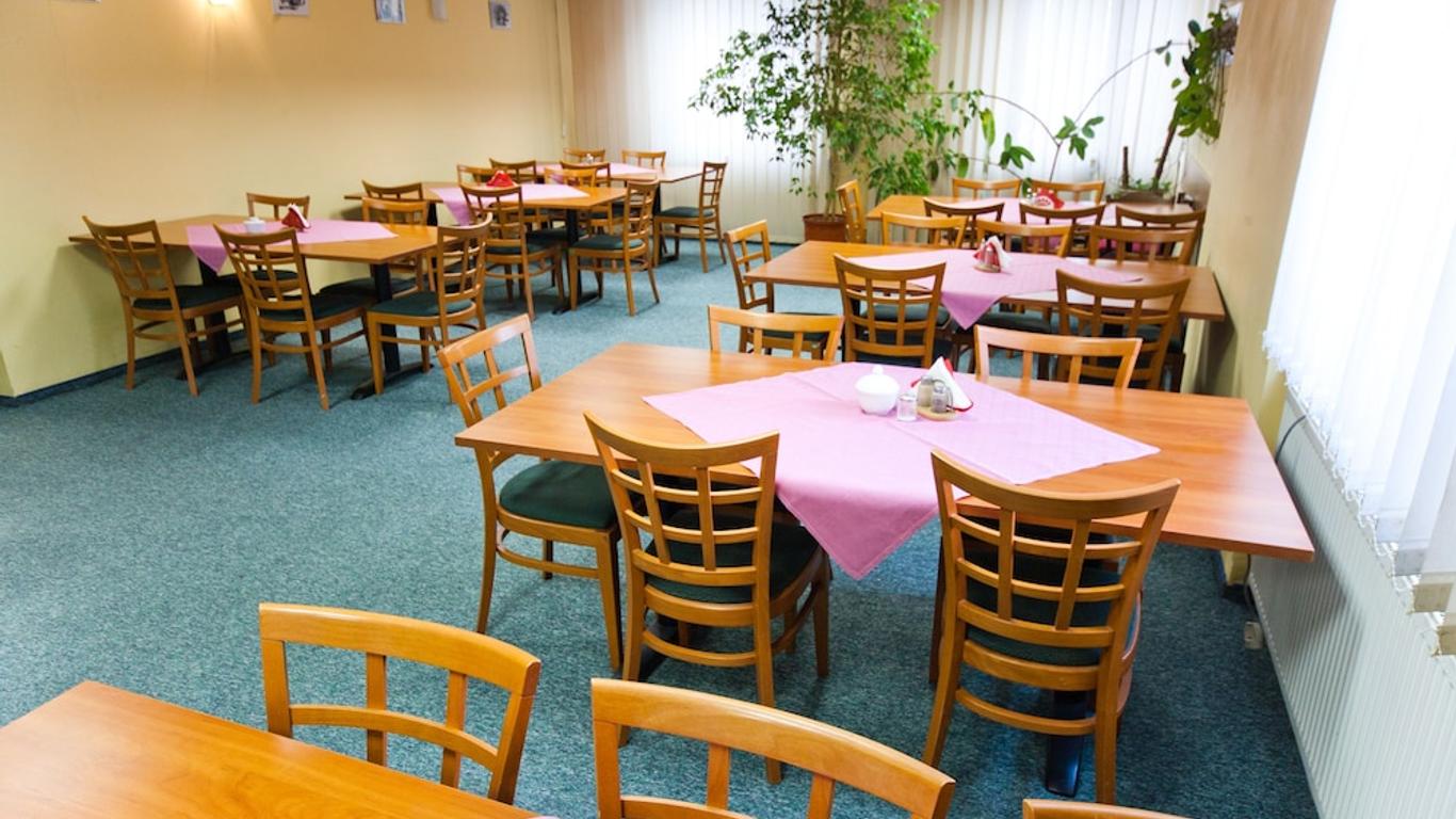 هوستل مالينوسكي سيتي