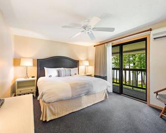 Shallows Resort - Egg Harbor - Bedroom