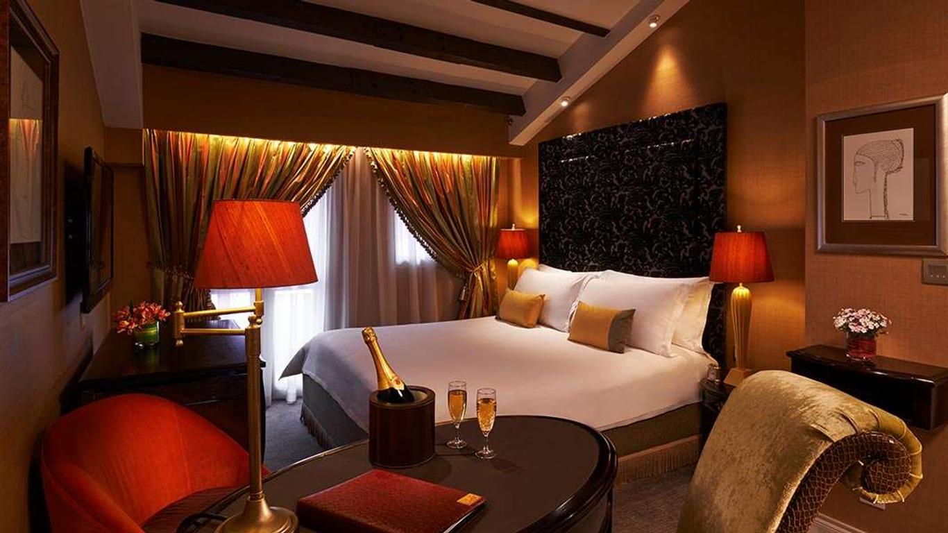 The Scarlet Singapore