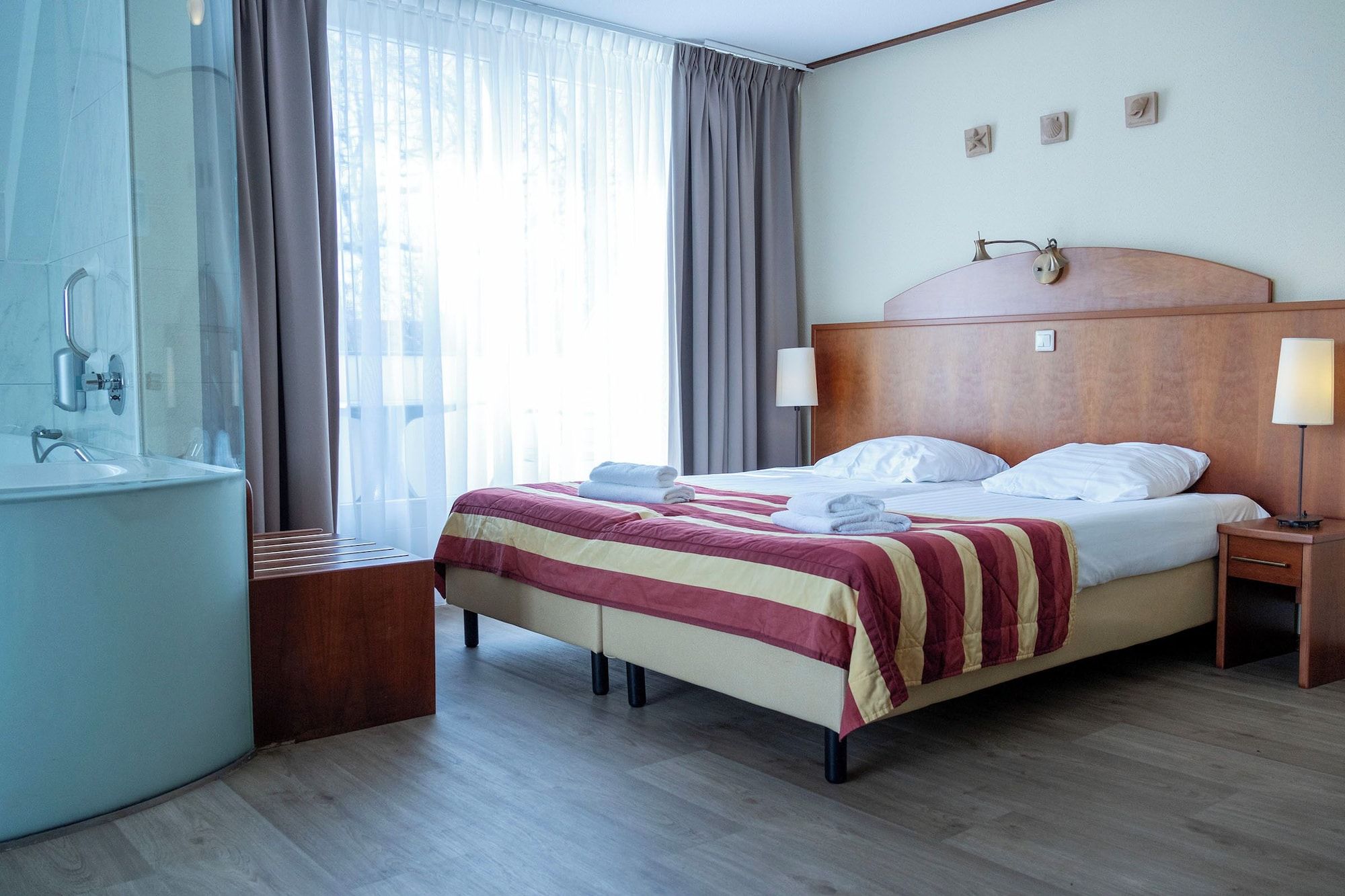 Hotel De Torenhoeve - Burgh-Haamstede - Bedroom