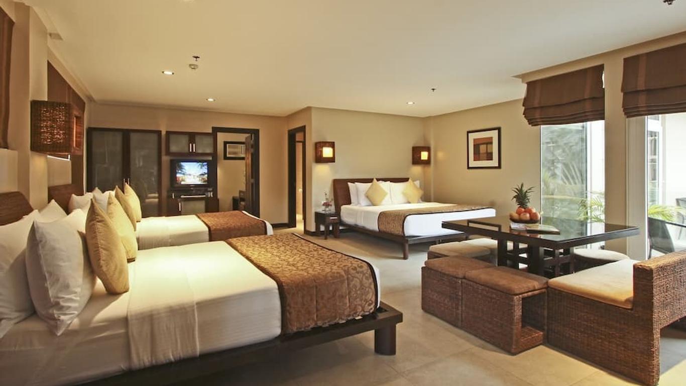 تو سيزونز بوراكاي ريزورت