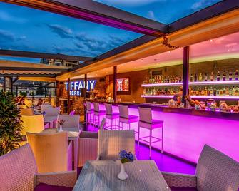 River Side Hotel Tbilisi - טביליסי - בר