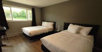Traveler's Inn - Kenora - Bedroom