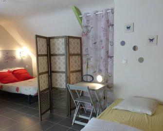 Cottage on the farm in the countryside and close to the sea - Sarzeau - Chambre