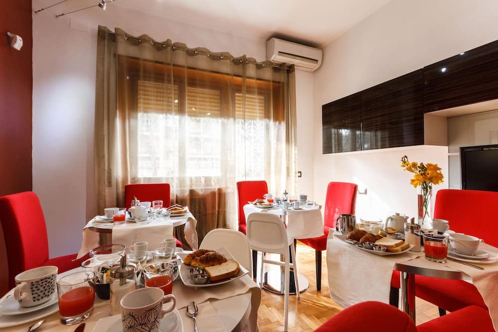 L'Angolo Cortese - רומא - חדר אוכל