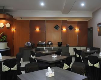Hotel Bintang Redannte - Garut - Restaurant