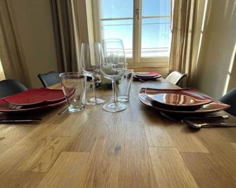 Le Petit Nice Maison semi-troglodyte de charme. - Vouvray - Salle à manger