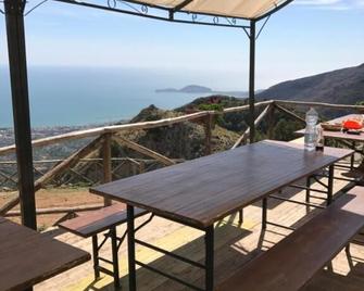 Relais Serapo - Gaeta - Balcón