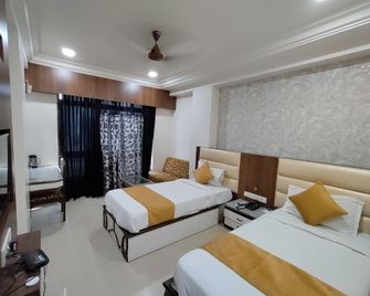 Hotel Venus International - Akola - Bedroom