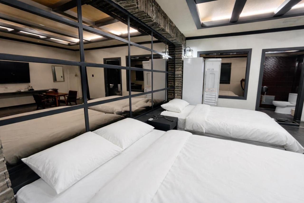 Hotel Carlton