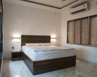 Saminder Beach House - Vijayadurg - Habitación
