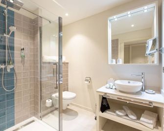 Hotelspa & Restaurant Cantemerle - Vence - Bathroom
