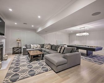 Shelter Island Retreat with Outdoor Pool! - Shelter Island