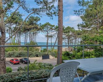 Pyla Sur Mer Villa 150m Vue Bassin - La Teste-de-Buch - Balcony