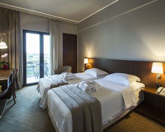 Dekelia Hotel - Kifisia - Quarto