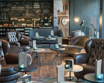 Motel One Hamburg-Altona - Hamburg - Lounge