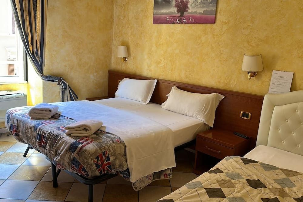 راينبو جيست هاوس