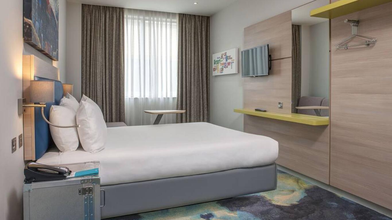 ibis Styles London Heathrow Airport