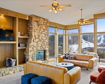 Luxury Chalet in Bryce Resort / Pet Friendly - Basye - Salon