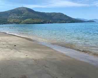 Pousada Casa De Mae Aconchegante Com Pis - Angra dos Reis - Beach