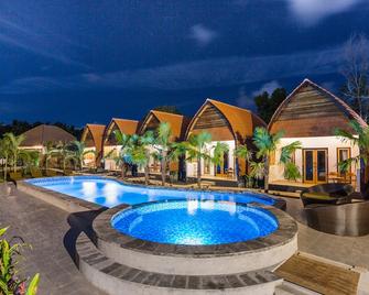 Bintang Penida Resort - Nusa Penida - Pool