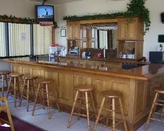Travelers Inn New Lisbon - New Lisbon - Bar