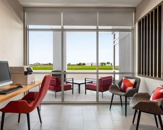 Avid Hotel Mission East – Mcallen Area By IHG - Mission - Зручності