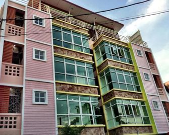 Ladda Place - Bangkok - Budynek