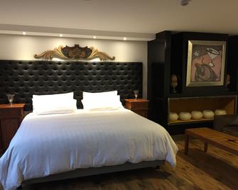 Dolce Lobo Boutique Stay - Quito - Bedroom