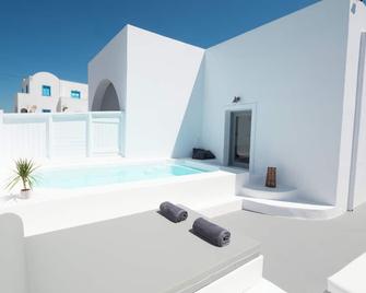 Anthemis Suites - Imerovigli - Basen